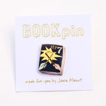 enamel-book-pin-harry-potter-pin-ideal-bookshelf-jane-mount